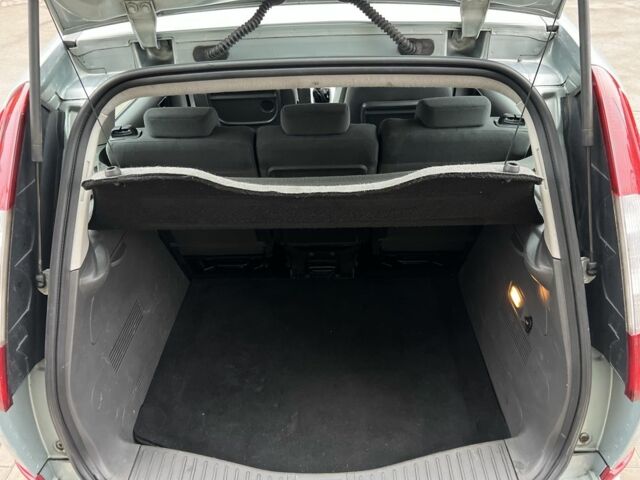 Сірий Форд Сі-Макс, об'ємом двигуна 1.6 л та пробігом 236 тис. км за 4900 $, фото 12 на Automoto.ua