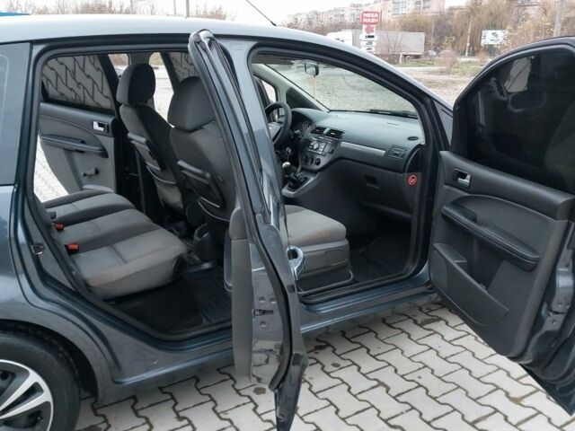 Сірий Форд Сі-Макс, об'ємом двигуна 1.8 л та пробігом 200 тис. км за 3890 $, фото 5 на Automoto.ua