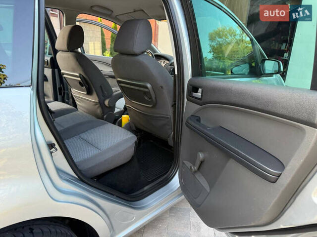 Сірий Форд Сі-Макс, об'ємом двигуна 1.6 л та пробігом 265 тис. км за 4500 $, фото 18 на Automoto.ua