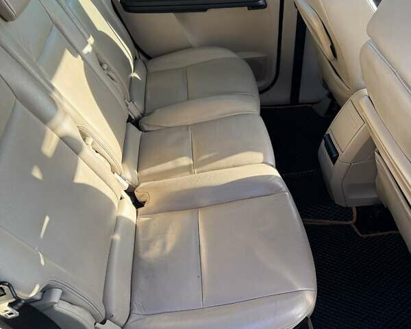 Серый Форд Си-Макс, объемом двигателя 2 л и пробегом 302 тыс. км за 5300 $, фото 20 на Automoto.ua