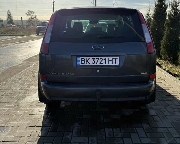 Серый Форд Си-Макс, объемом двигателя 2 л и пробегом 302 тыс. км за 5300 $, фото 3 на Automoto.ua