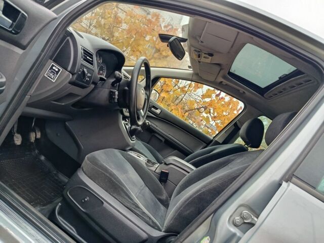 Сірий Форд Сі-Макс, об'ємом двигуна 1.8 л та пробігом 248 тис. км за 4999 $, фото 13 на Automoto.ua