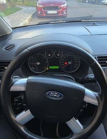 Серый Форд Си-Макс, объемом двигателя 2 л и пробегом 385 тыс. км за 5000 $, фото 5 на Automoto.ua