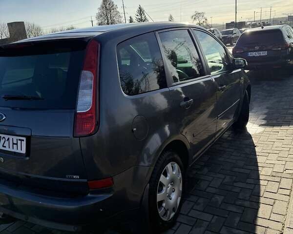 Серый Форд Си-Макс, объемом двигателя 2 л и пробегом 302 тыс. км за 5300 $, фото 6 на Automoto.ua