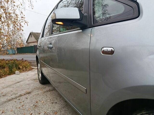 Сірий Форд Сі-Макс, об'ємом двигуна 1.8 л та пробігом 248 тис. км за 4999 $, фото 8 на Automoto.ua