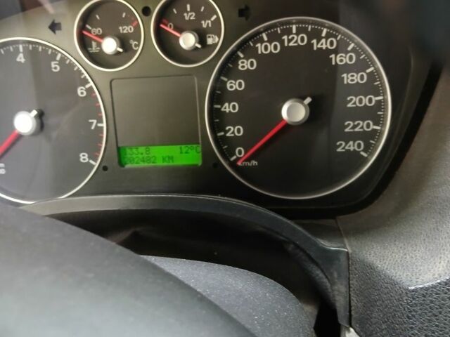 Сірий Форд Сі-Макс, об'ємом двигуна 1.6 л та пробігом 202 тис. км за 4200 $, фото 17 на Automoto.ua