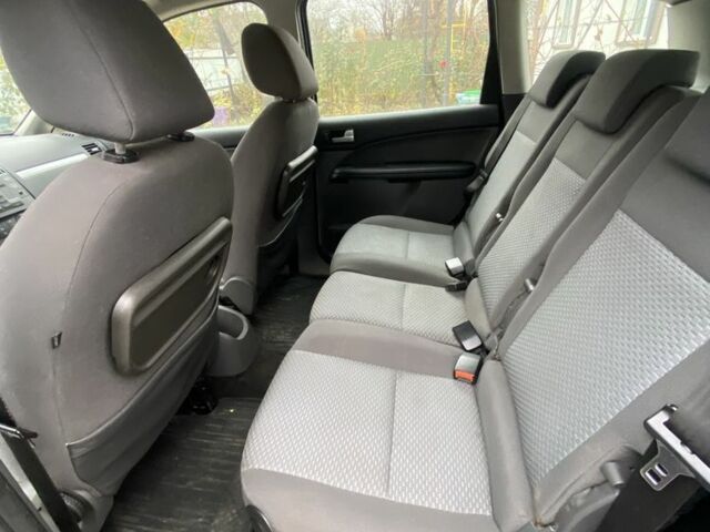 Серый Форд Си-Макс, объемом двигателя 1.8 л и пробегом 200 тыс. км за 2300 $, фото 6 на Automoto.ua