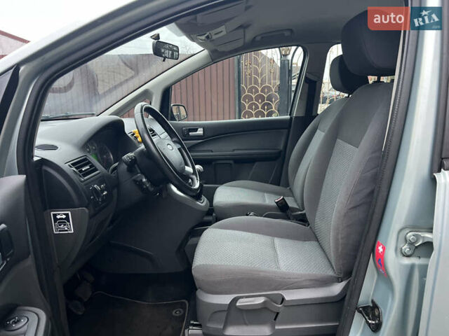 Сірий Форд Сі-Макс, об'ємом двигуна 1.56 л та пробігом 236 тис. км за 4900 $, фото 7 на Automoto.ua