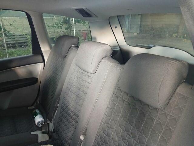 Сірий Форд Сі-Макс, об'ємом двигуна 1.6 л та пробігом 202 тис. км за 4200 $, фото 6 на Automoto.ua