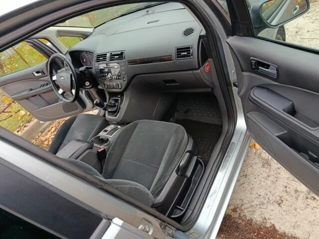 Сірий Форд Сі-Макс, об'ємом двигуна 1.8 л та пробігом 248 тис. км за 4999 $, фото 14 на Automoto.ua