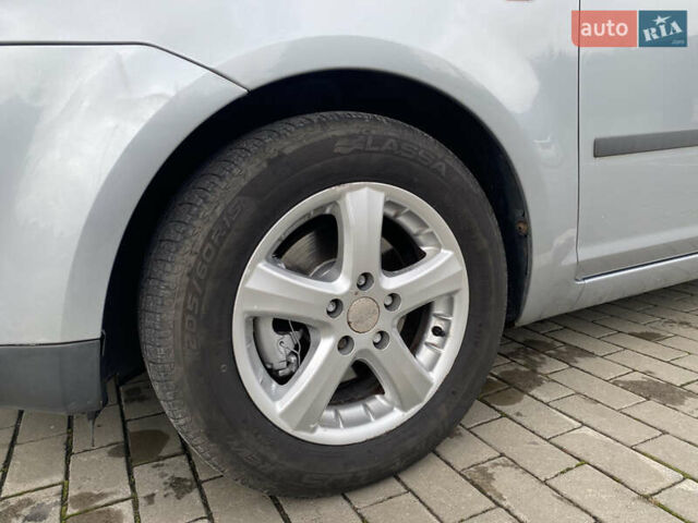 Сірий Форд Сі-Макс, об'ємом двигуна 1.6 л та пробігом 149 тис. км за 5500 $, фото 23 на Automoto.ua