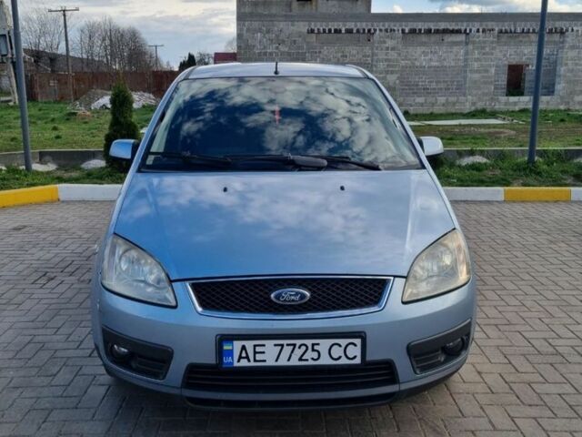 Серый Форд Си-Макс, объемом двигателя 1.6 л и пробегом 320 тыс. км за 4800 $, фото 2 на Automoto.ua