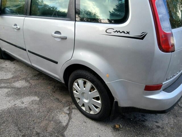 Серый Форд Си-Макс, объемом двигателя 1.6 л и пробегом 302 тыс. км за 3900 $, фото 5 на Automoto.ua