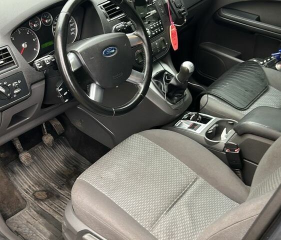 Сірий Форд Сі-Макс, об'ємом двигуна 0 л та пробігом 270 тис. км за 3000 $, фото 4 на Automoto.ua