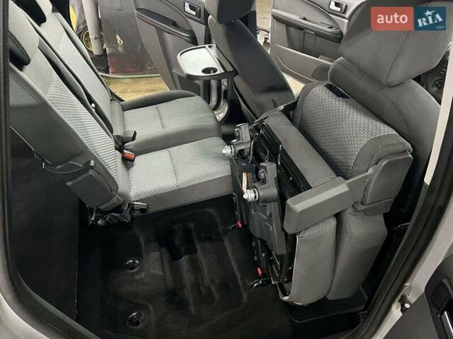 Сірий Форд Сі-Макс, об'ємом двигуна 1.6 л та пробігом 217 тис. км за 4900 $, фото 14 на Automoto.ua