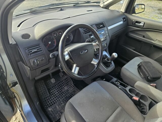 Серый Форд Си-Макс, объемом двигателя 1.6 л и пробегом 260 тыс. км за 2000 $, фото 11 на Automoto.ua