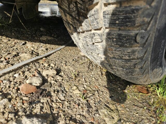 Серый Форд Си-Макс, объемом двигателя 1.6 л и пробегом 260 тыс. км за 2000 $, фото 17 на Automoto.ua