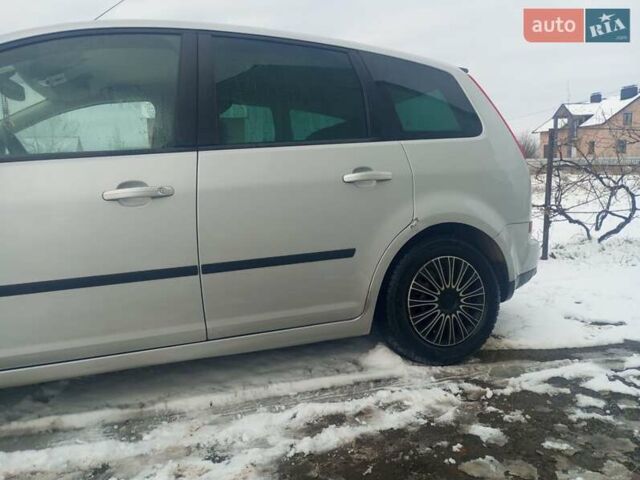 Серый Форд Си-Макс, объемом двигателя 1.6 л и пробегом 185 тыс. км за 4800 $, фото 4 на Automoto.ua
