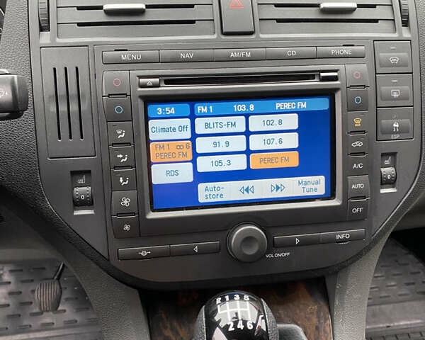 Серый Форд Си-Макс, объемом двигателя 2 л и пробегом 282 тыс. км за 4000 $, фото 20 на Automoto.ua