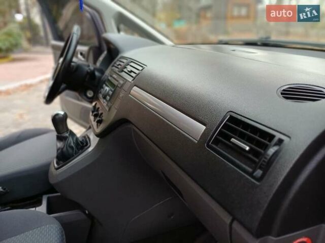Серый Форд Си-Макс, объемом двигателя 1.75 л и пробегом 300 тыс. км за 3950 $, фото 34 на Automoto.ua