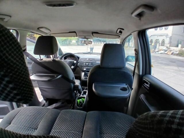 Серый Форд Си-Макс, объемом двигателя 1.6 л и пробегом 302 тыс. км за 3900 $, фото 6 на Automoto.ua