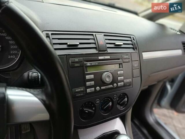 Серый Форд Си-Макс, объемом двигателя 1.75 л и пробегом 300 тыс. км за 3950 $, фото 24 на Automoto.ua