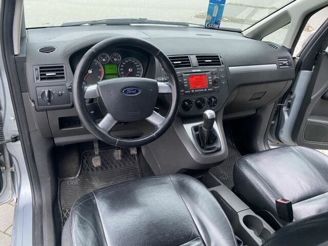 Серый Форд Си-Макс, объемом двигателя 1.8 л и пробегом 275 тыс. км за 4500 $, фото 5 на Automoto.ua