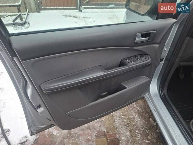 Сірий Форд Сі-Макс, об'ємом двигуна 1.8 л та пробігом 178 тис. км за 4199 $, фото 5 на Automoto.ua