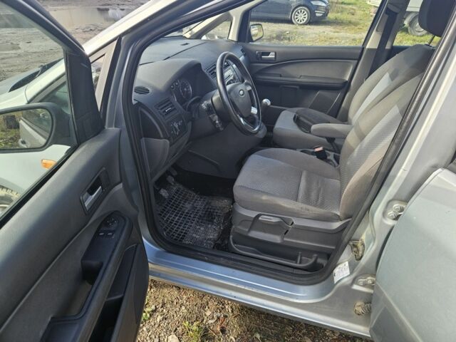 Серый Форд Си-Макс, объемом двигателя 1.6 л и пробегом 260 тыс. км за 2000 $, фото 10 на Automoto.ua