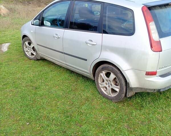 Серый Форд Си-Макс, объемом двигателя 1.8 л и пробегом 420 тыс. км за 5000 $, фото 4 на Automoto.ua