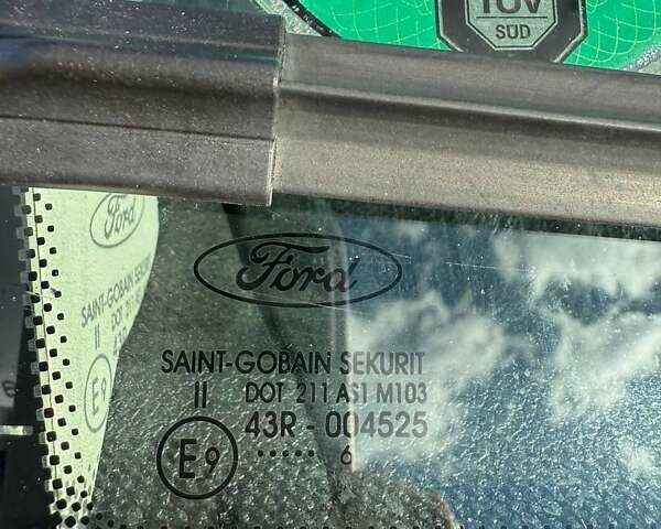 Сірий Форд Сі-Макс, об'ємом двигуна 1.6 л та пробігом 185 тис. км за 4900 $, фото 14 на Automoto.ua