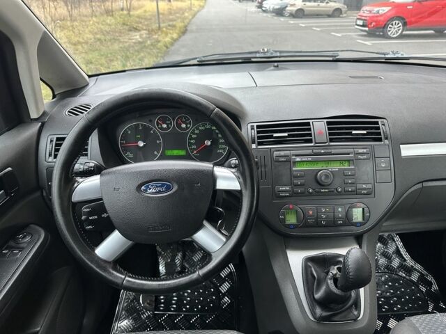 Серый Форд Си-Макс, объемом двигателя 1.6 л и пробегом 252 тыс. км за 2350 $, фото 7 на Automoto.ua