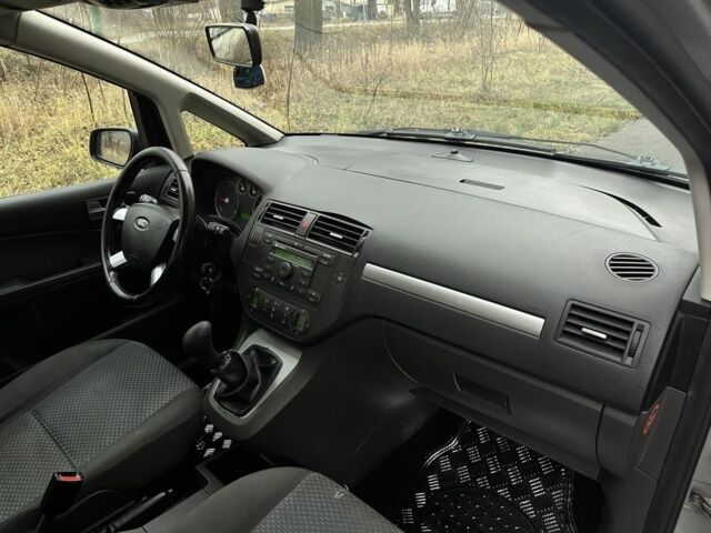 Серый Форд Си-Макс, объемом двигателя 1.6 л и пробегом 252 тыс. км за 2350 $, фото 5 на Automoto.ua