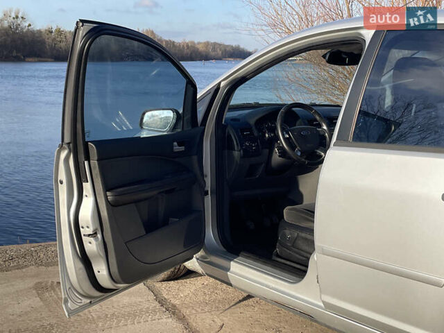 Сірий Форд Сі-Макс, об'ємом двигуна 1.8 л та пробігом 283 тис. км за 3300 $, фото 6 на Automoto.ua