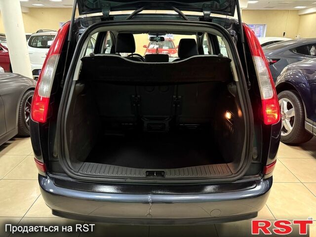 Серый Форд Си-Макс, объемом двигателя 1.8 л и пробегом 196 тыс. км за 4500 $, фото 4 на Automoto.ua