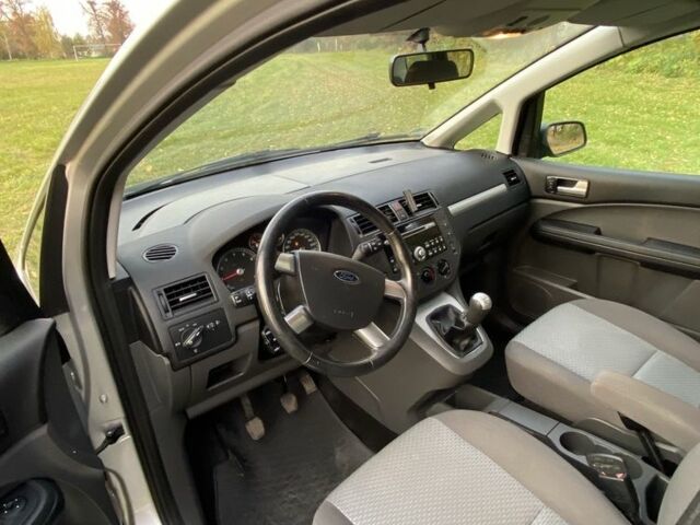 Серый Форд Си-Макс, объемом двигателя 1.8 л и пробегом 145 тыс. км за 4999 $, фото 5 на Automoto.ua