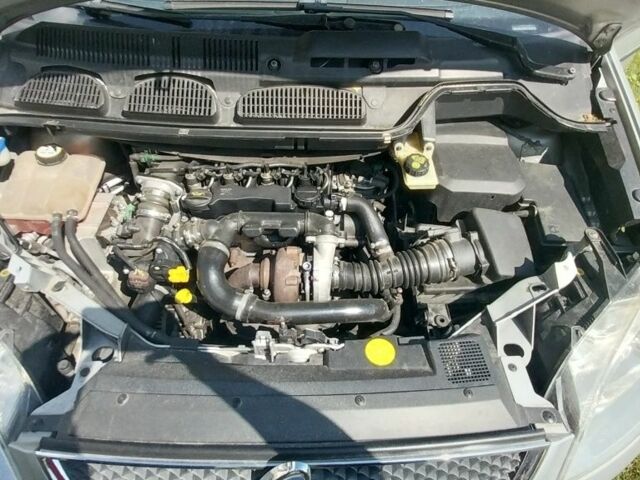 Сірий Форд Сі-Макс, об'ємом двигуна 1.6 л та пробігом 231 тис. км за 4900 $, фото 10 на Automoto.ua