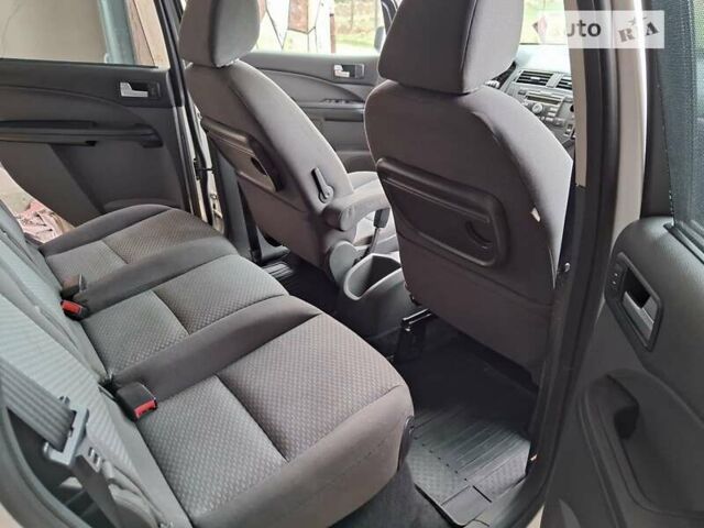 Серый Форд Си-Макс, объемом двигателя 1.8 л и пробегом 224 тыс. км за 4350 $, фото 4 на Automoto.ua