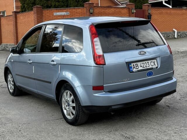 Серый Форд Си-Макс, объемом двигателя 1.6 л и пробегом 300 тыс. км за 3550 $, фото 4 на Automoto.ua