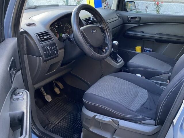 Серый Форд Си-Макс, объемом двигателя 1.6 л и пробегом 226 тыс. км за 5000 $, фото 5 на Automoto.ua