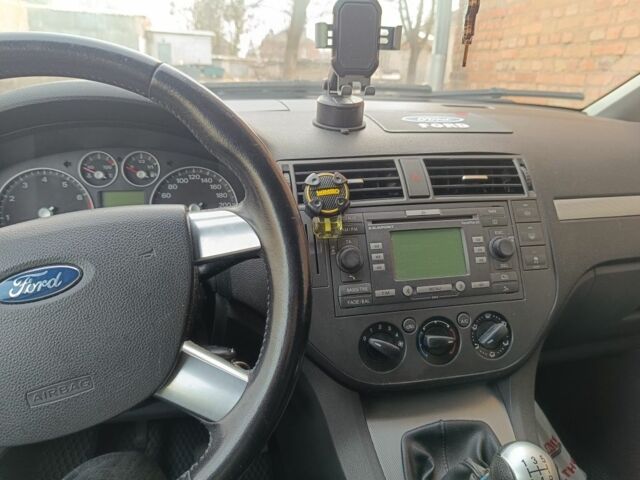 Серый Форд Си-Макс, объемом двигателя 1.6 л и пробегом 218 тыс. км за 5900 $, фото 4 на Automoto.ua