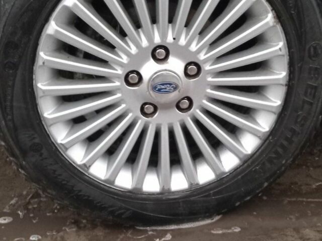 Серый Форд Си-Макс, объемом двигателя 2 л и пробегом 365 тыс. км за 5500 $, фото 6 на Automoto.ua