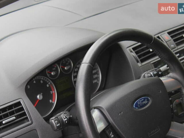 Сірий Форд Сі-Макс, об'ємом двигуна 2 л та пробігом 108 тис. км за 6999 $, фото 14 на Automoto.ua