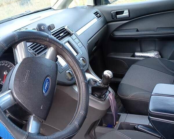 Серый Форд Си-Макс, объемом двигателя 1.8 л и пробегом 420 тыс. км за 5000 $, фото 9 на Automoto.ua