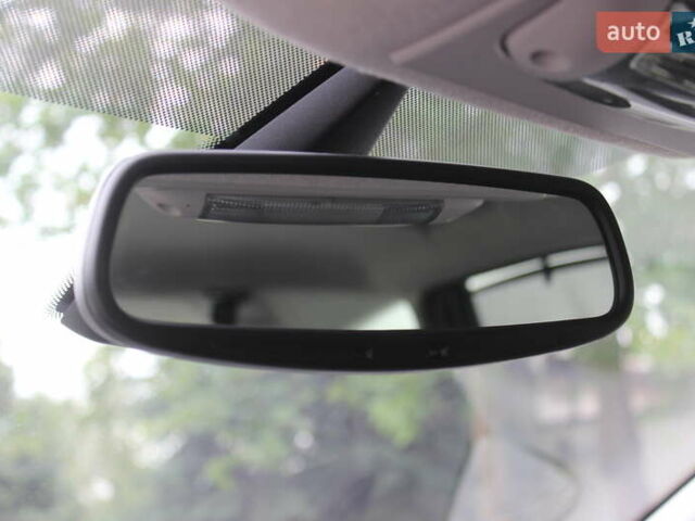 Сірий Форд Сі-Макс, об'ємом двигуна 2 л та пробігом 108 тис. км за 6999 $, фото 45 на Automoto.ua