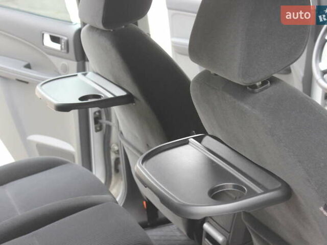 Сірий Форд Сі-Макс, об'ємом двигуна 2 л та пробігом 108 тис. км за 6999 $, фото 22 на Automoto.ua