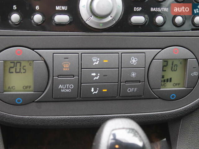 Сірий Форд Сі-Макс, об'ємом двигуна 2 л та пробігом 108 тис. км за 6999 $, фото 42 на Automoto.ua