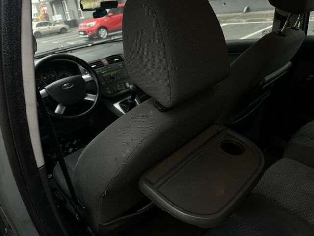 Серый Форд Си-Макс, объемом двигателя 1.6 л и пробегом 252 тыс. км за 2350 $, фото 16 на Automoto.ua