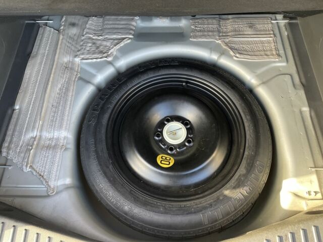 Сірий Форд Сі-Макс, об'ємом двигуна 1.8 л та пробігом 280 тис. км за 3300 $, фото 12 на Automoto.ua