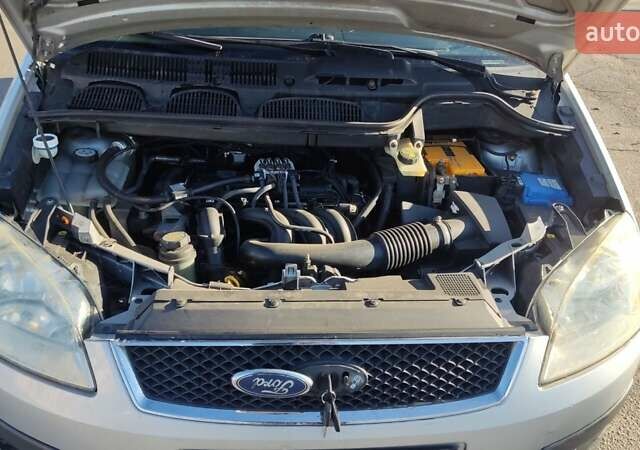 Серый Форд Си-Макс, объемом двигателя 1.6 л и пробегом 250 тыс. км за 5099 $, фото 12 на Automoto.ua